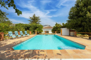 Casa rural con Piscina privada, Alora